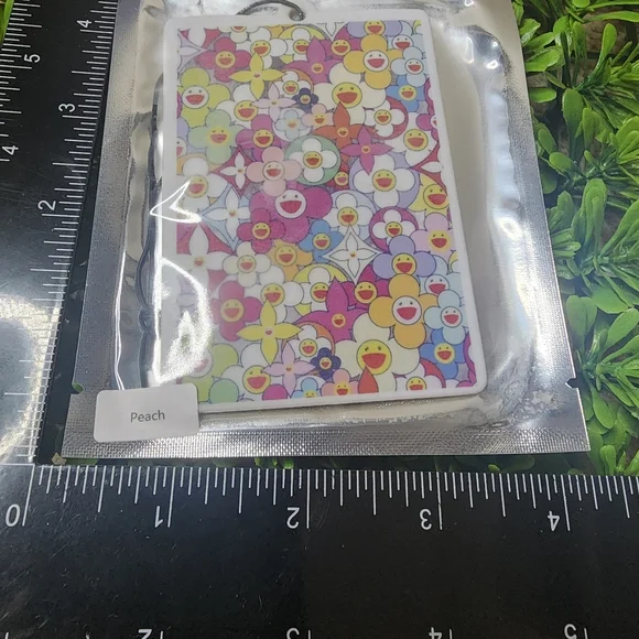 NWT Murakami Print Floral Air Freshener Peach Scented - Picture 3 of 3